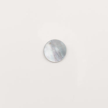Nacre grise-pendentif à créole (MP12)