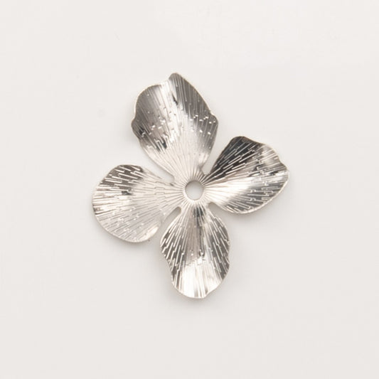 Pendentif fleur hortensia argentée pour créoles – To Do Bijoux