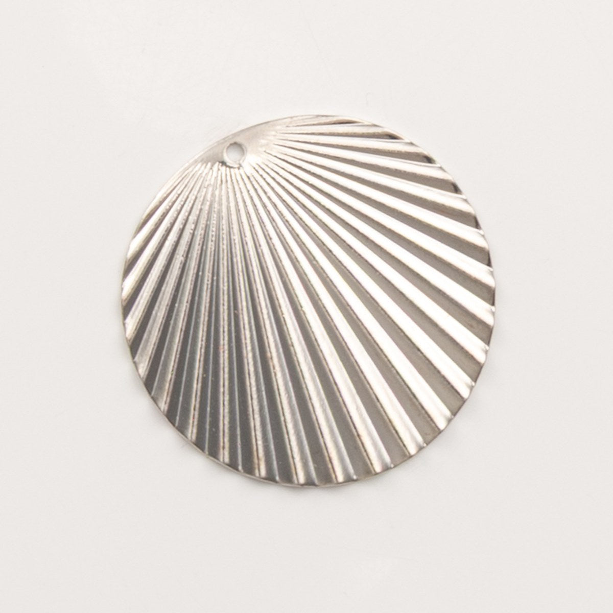 Éventail coquillage argenté – pendentif pour créoles – To Do Bijoux