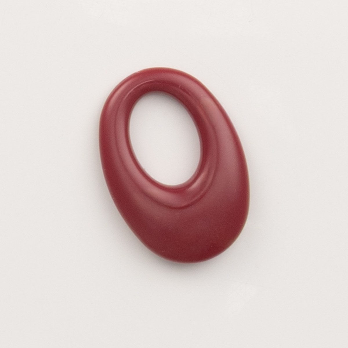 Ovale bordeaux mat – pendentif pour créoles – To Do Bijoux