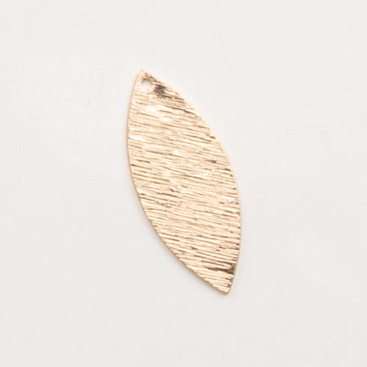 Petite marquise dorée – pendentif pour créoles – To Do Bijoux