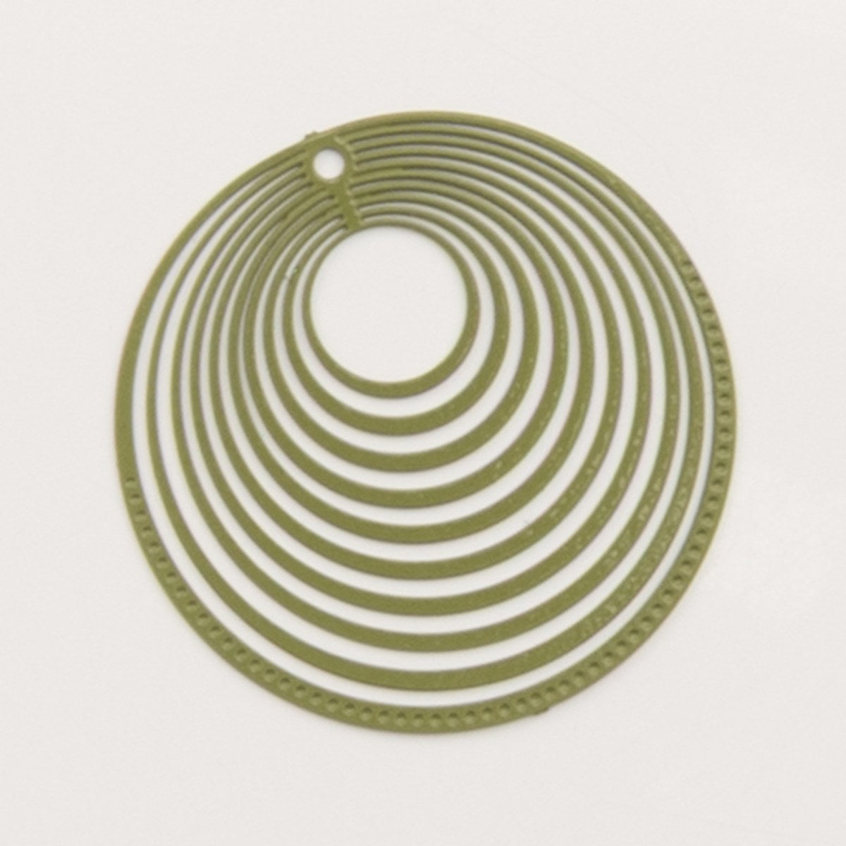 Cercles concentriques vert olive – pendentif pour créoles – To Do Bijoux